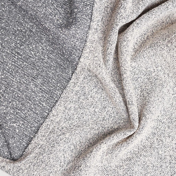 SIMPLE WHITE AND BLACK THROW BLANKET - Boucle Home