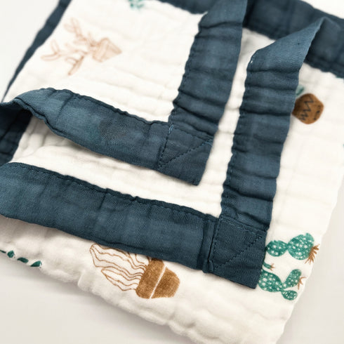 Blue Botanical Bliss | Manta para bebé 100 % algodón