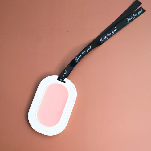 Pink Scented Plaster - Berlin Maiden