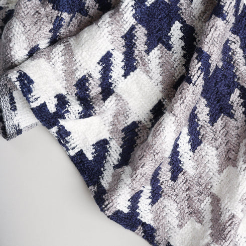 CHUNKY BIG HOUNDSTOOTH THROW BLANKET - Boucle Home