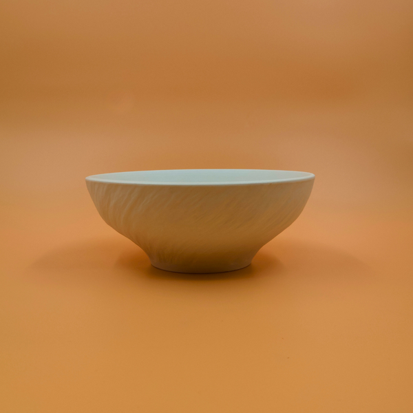 Textured Raised Base Bowls