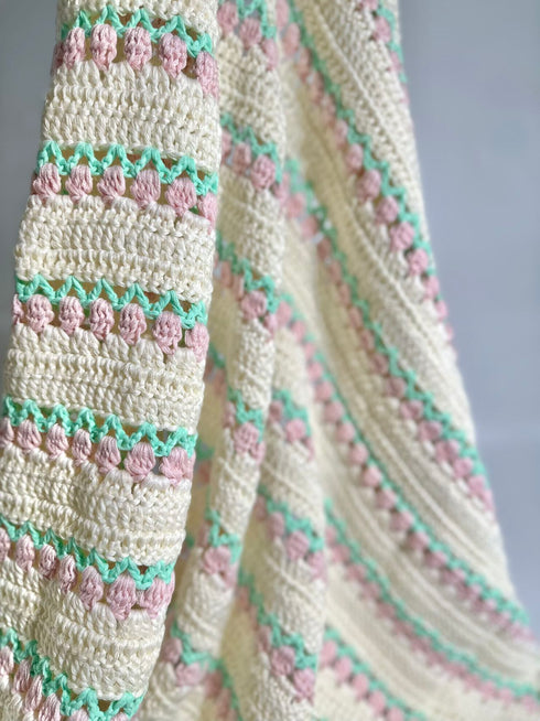 Manta de crochet para bebés y niños, diseño de tulipán, mezcla de algodón y lana, tamaño 40" x 40"
